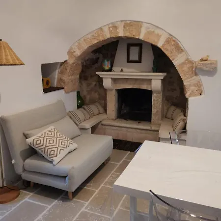 Trullo Dei Nonni Holiday home